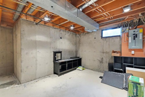 6507 Huntsbay Road Nw, Calgary, AB - Indoor Photo Showing Basement