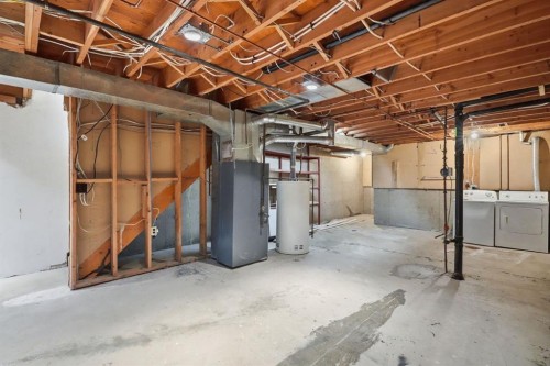 6507 Huntsbay Road Nw, Calgary, AB - Indoor Photo Showing Basement