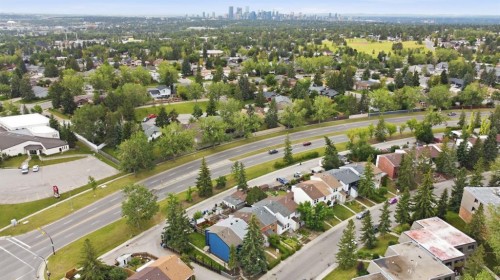 6507 Huntsbay Road Nw, Calgary, AB - Outdoor With View