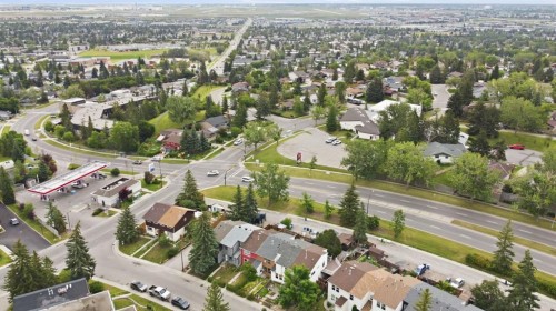 6507 Huntsbay Road Nw, Calgary, AB - Outdoor With View