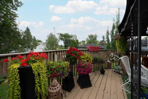 8628 7 Street Sw, Calgary, AB - Outdoor With Deck Patio Veranda