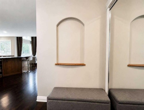 188 Everwillow Park Sw, Calgary, AB - Indoor Photo Showing Other Room