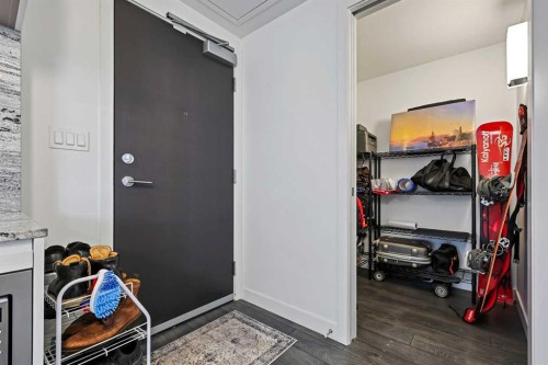 2903-310 12 Avenue Sw, Calgary, AB - Indoor Photo Showing Other Room