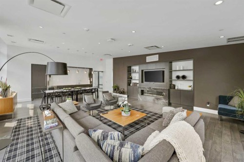 2903-310 12 Avenue Sw, Calgary, AB - Indoor Photo Showing Living Room