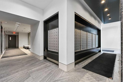 2903-310 12 Avenue Sw, Calgary, AB - Indoor Photo Showing Other Room