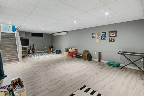 198 Bow Green Crescent Nw, Calgary, AB - Indoor