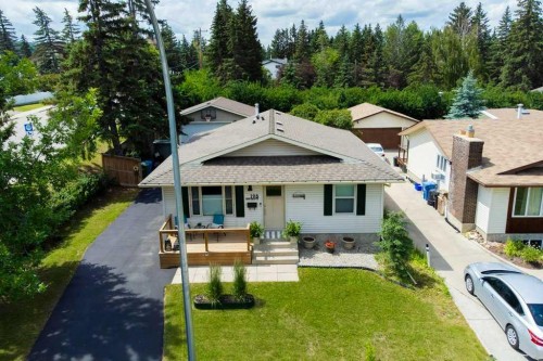 198 Bow Green Crescent Nw, Calgary, AB - Outdoor