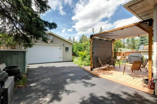 198 Bow Green Crescent Nw, Calgary, AB - Outdoor With Exterior