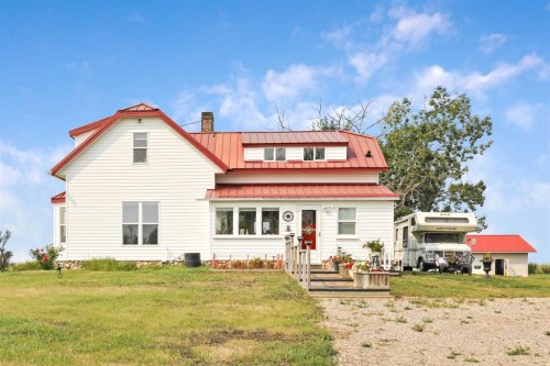 260006 TWNP RD 154  Rural Vulcan County, AB T0L 2B0