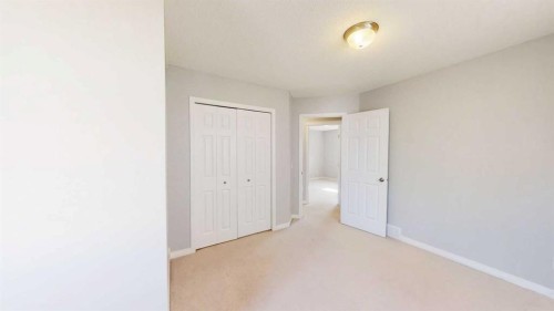 124 Everglen Way Sw, Calgary, AB - Indoor