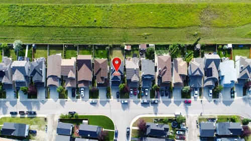 124 Everglen Way Sw, Calgary, AB - Outdoor