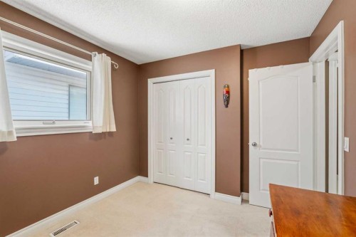 215 Rocky Ridge Drive Nw, Calgary, AB - Indoor Photo Showing Other Room