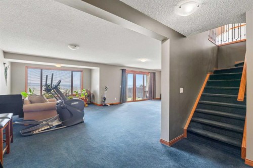 215 Rocky Ridge Drive Nw, Calgary, AB - Indoor Photo Showing Other Room