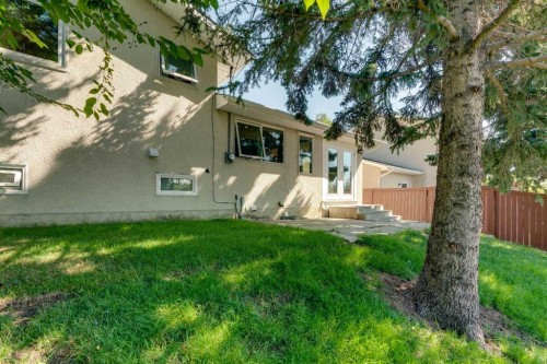 335 Queensland Drive Se, Calgary, AB - Outdoor
