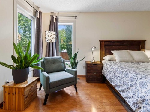 115 Wood Valley Court Sw, Calgary, AB - Indoor Photo Showing Bedroom