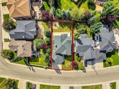 43 Strathlea Place Sw, Calgary, AB 