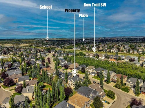 43 Strathlea Place Sw, Calgary, AB 