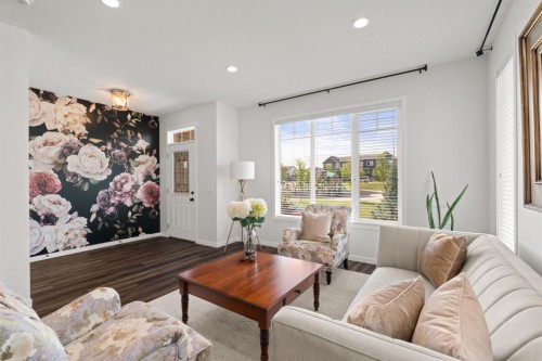 45 Willow Green Way, Cochrane, AB - Indoor Photo Showing Living Room