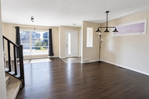 149 Walden Parade Se, Calgary, AB - Indoor Photo Showing Other Room