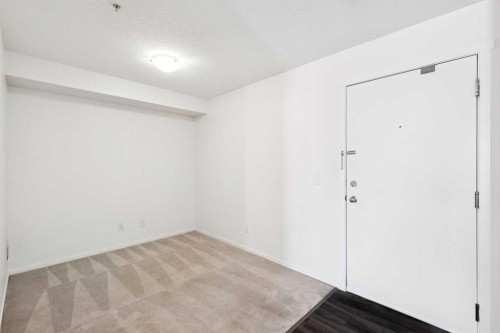 2407-4641 128 Avenue Ne, Calgary, AB - Indoor Photo Showing Other Room
