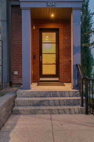 424 Aspen Meadows Hill Sw, Calgary, AB - Outdoor With Exterior