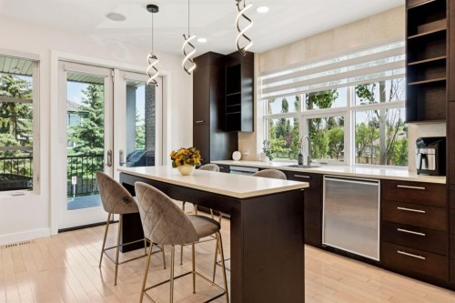424 Aspen Meadows Hill Sw, Calgary, AB - Indoor