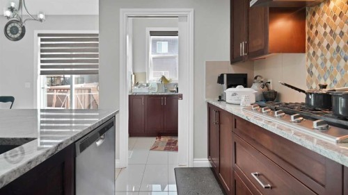 149 Saddlestone Drive Ne, Calgary, AB - Indoor Photo Showing Kitchen