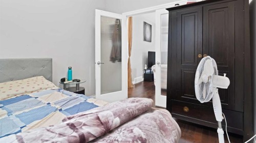 149 Saddlestone Drive Ne, Calgary, AB - Indoor Photo Showing Bedroom