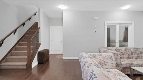 149 Saddlestone Drive Ne, Calgary, AB - Indoor