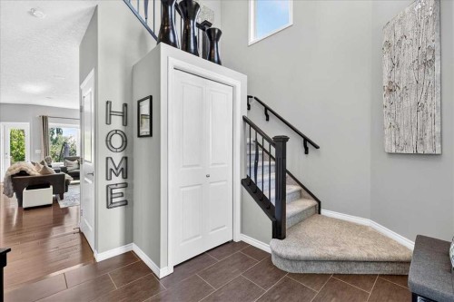 122 Royal Birkdale Crescent Nw, Calgary, AB - Indoor Photo Showing Other Room