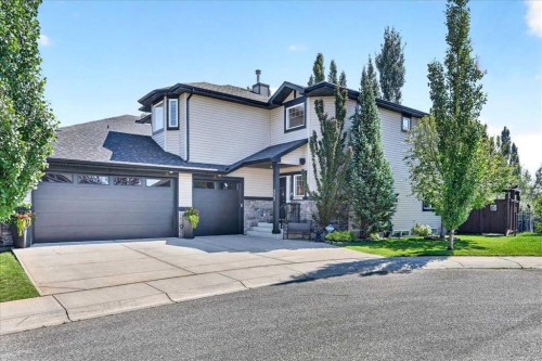122 Royal Birkdale Crescent Nw, Calgary, AB - Outdoor