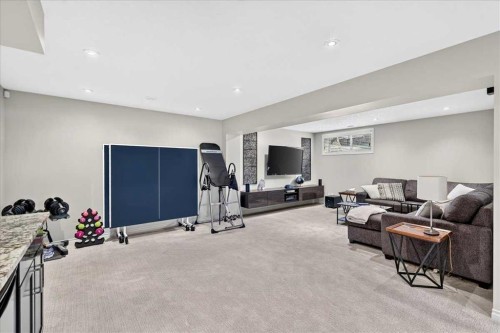 122 Royal Birkdale Crescent Nw, Calgary, AB - Indoor