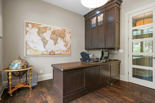 136 Posthill Drive Sw, Calgary, AB - Indoor