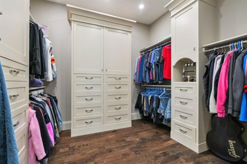 136 Posthill Drive Sw, Calgary, AB - Indoor With Storage