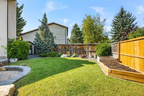 8 Millside Court Sw, Calgary, AB - Outdoor
