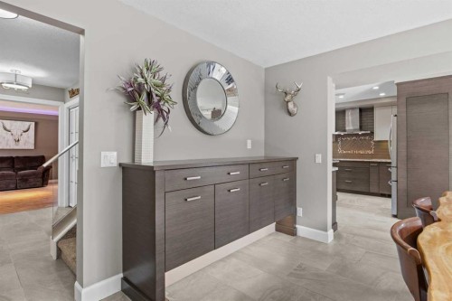 8 Millside Court Sw, Calgary, AB - Indoor Photo Showing Other Room