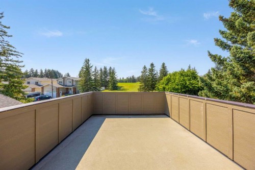 8 Millside Court Sw, Calgary, AB - Outdoor