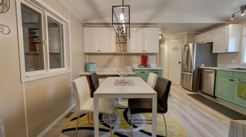 25 Westover Crescent West, Claresholm, AB - Indoor