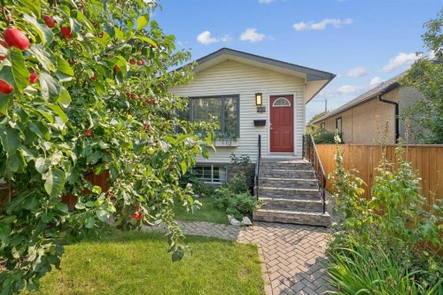 205 15 Avenue Ne, Calgary, AB - Outdoor