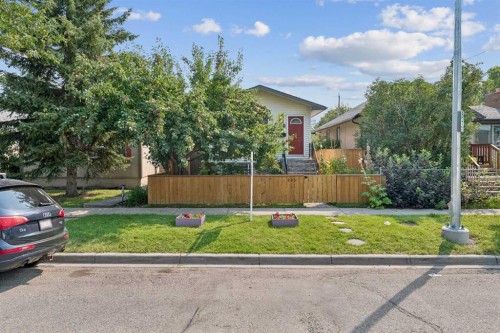 205 15 Avenue Ne, Calgary, AB - Outdoor