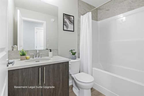 943 Legacy Circle Se, Calgary, AB - Indoor Photo Showing Bathroom