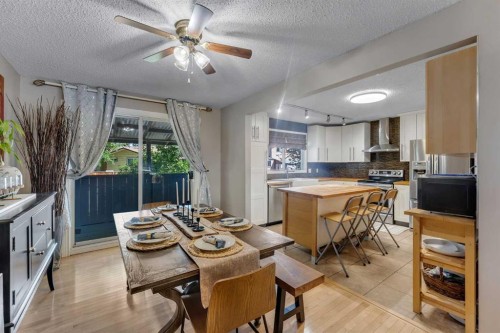 35 Rundlemere Place Ne, Calgary, AB - Indoor Photo Showing Dining Room