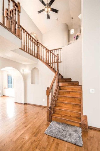 131 Edgebrook Close Nw, Calgary, AB - Indoor Photo Showing Other Room