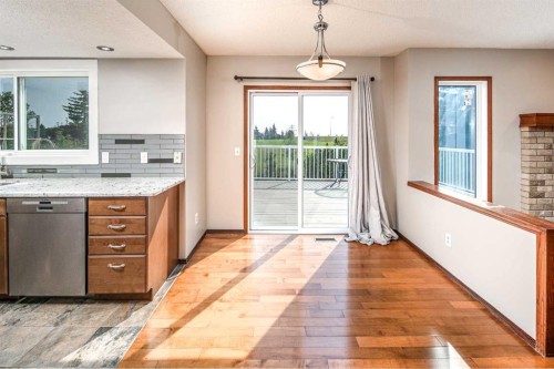 131 Edgebrook Close Nw, Calgary, AB - Indoor Photo Showing Other Room