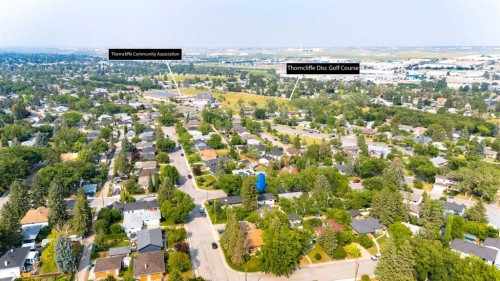 131 Thorncrest Road Nw, Calgary, AB - Outdoor With View