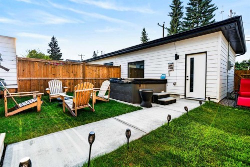 236 30 Avenue Ne, Calgary, AB - Outdoor With Exterior