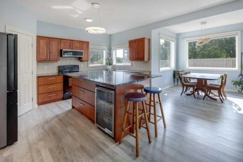 242 Crystal Green Point, Okotoks, AB - Indoor
