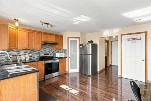 55 Anaheim Crescent Ne, Calgary, AB 