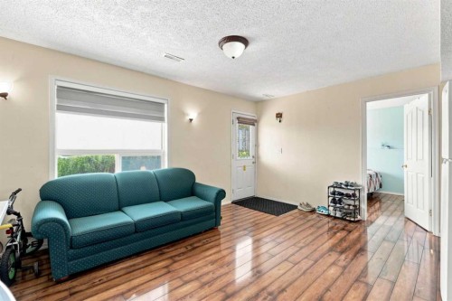 55 Anaheim Crescent Ne, Calgary, AB 