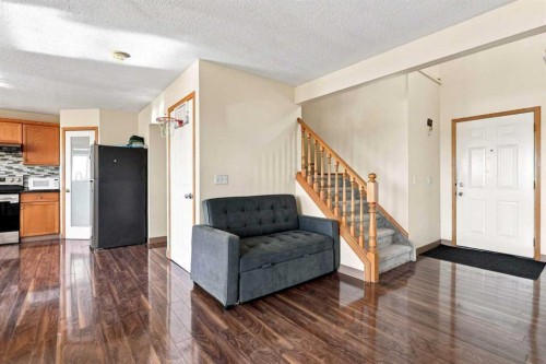 55 Anaheim Crescent Ne, Calgary, AB 